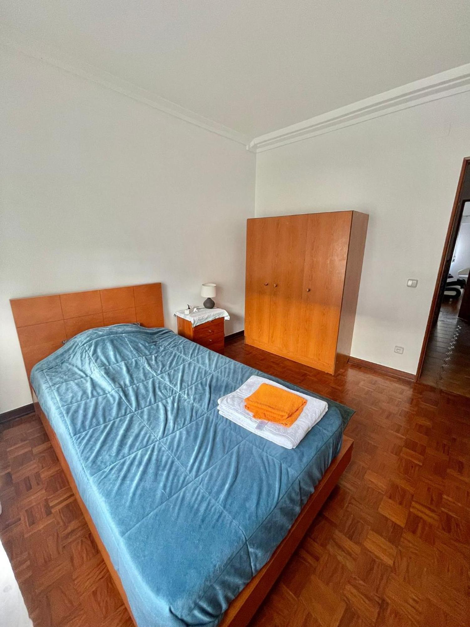 Quarto De Casal Acolhedor Laranjeiro  Экстерьер фото